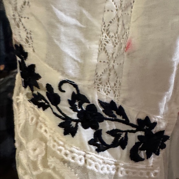 Free People White Floral Lace Vest - Picture 2 of 3